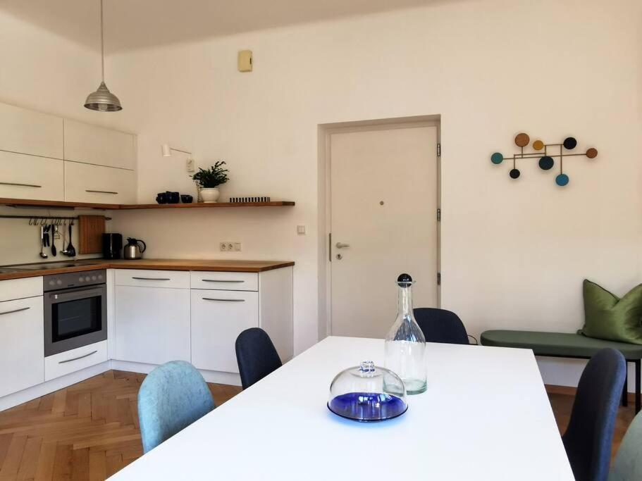 Cityappartment Villa Landeck ميرانو المظهر الخارجي الصورة
