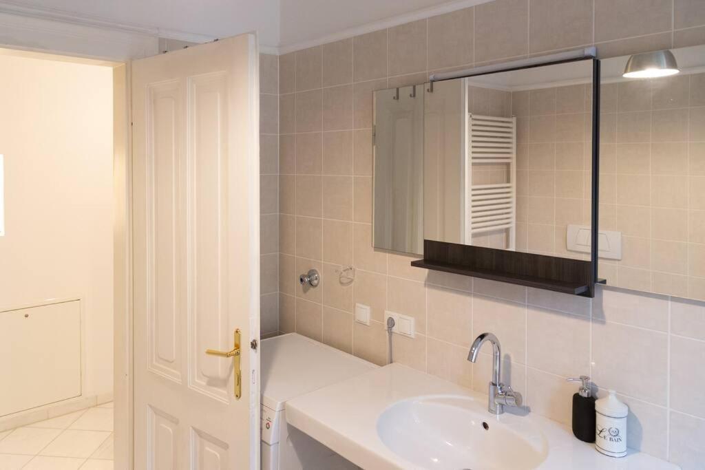Cityappartment Villa Landeck ميرانو المظهر الخارجي الصورة